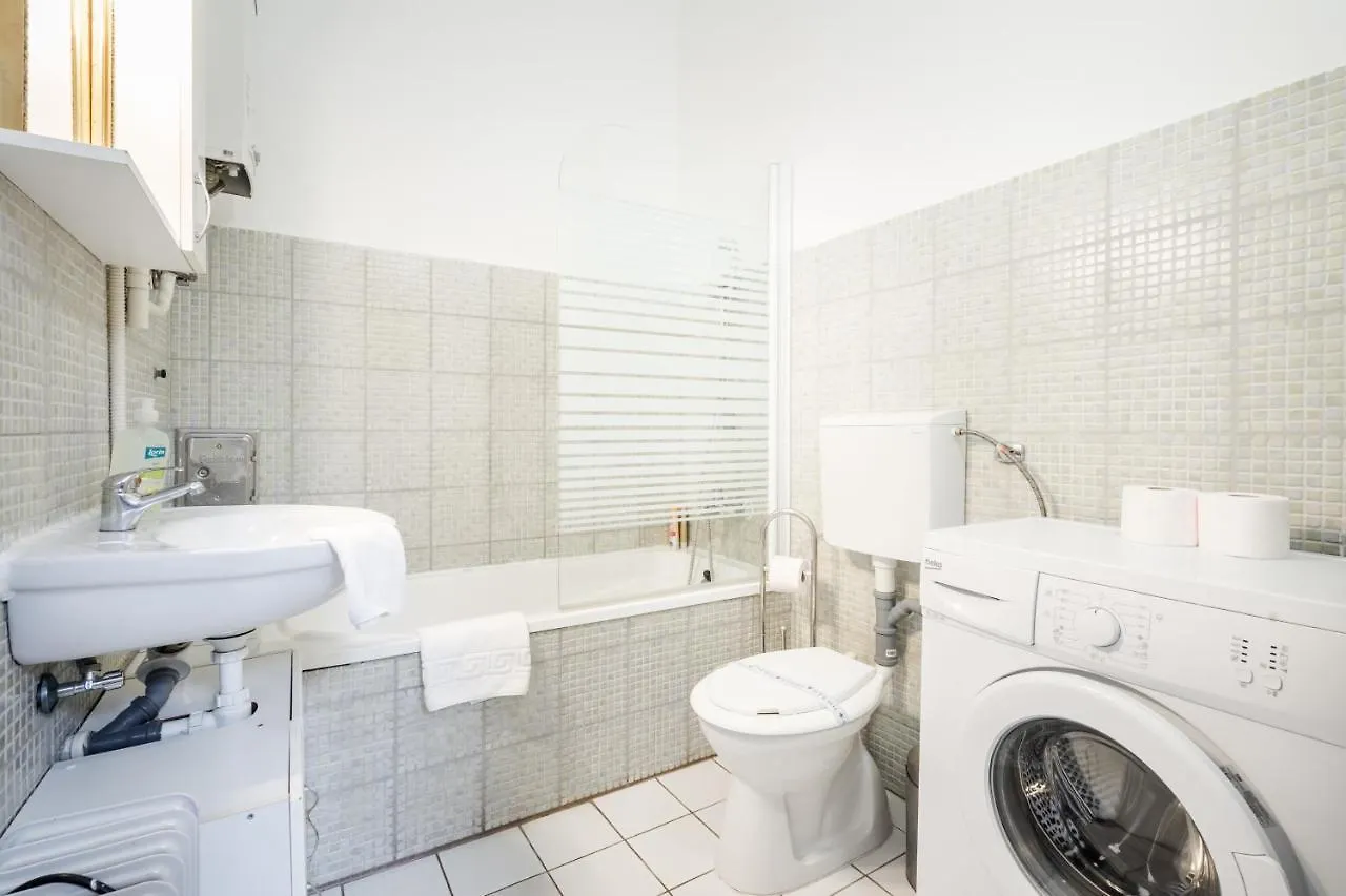 Apartment Bpr Vinyl Style Studio Home With A/C Budapest