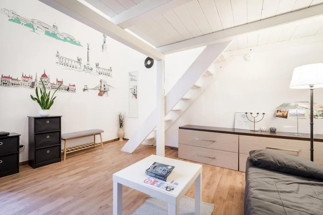 Bpr Vinyl Style Studio Home With A/C Budapest 0*,